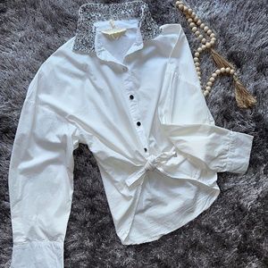 White rhinestone collar dress shirt